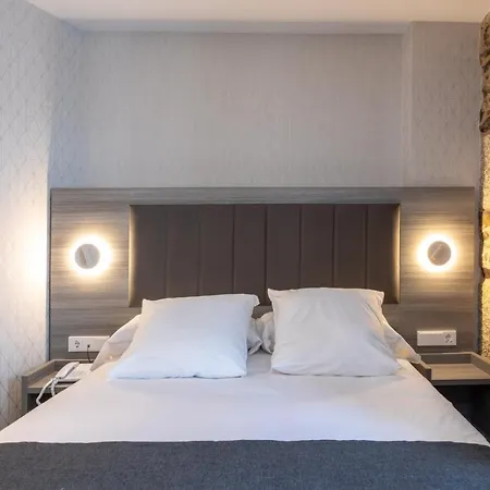 Portico בית הארחה בטאנסוס