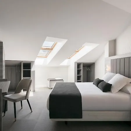 Portico בטאנסוס